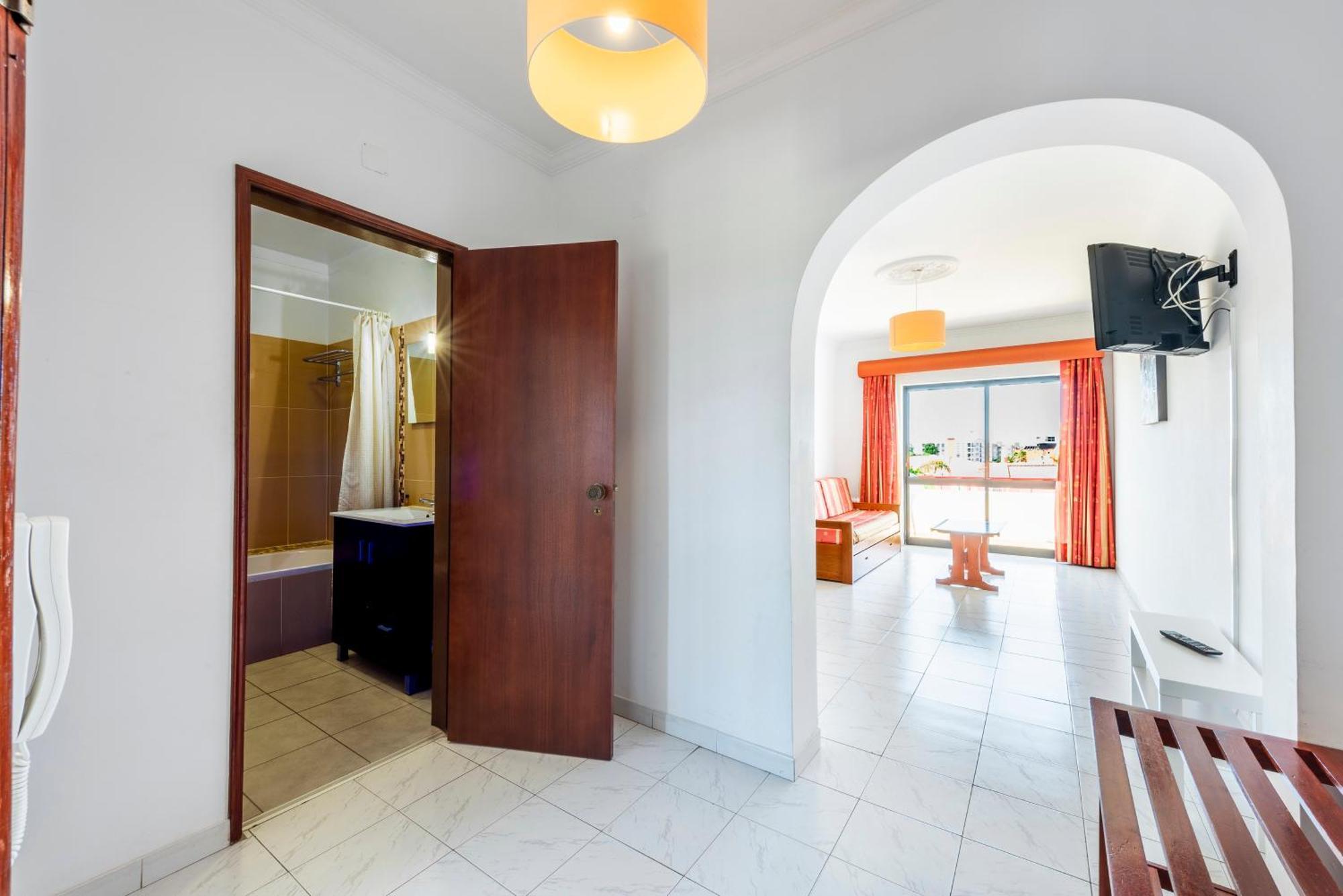 Solgarve Aparthotel Quarteira Kültér fotó